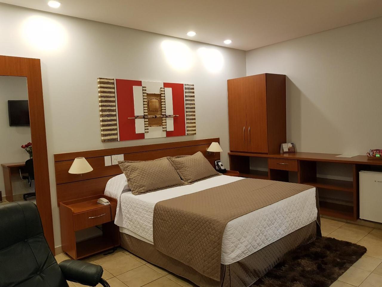 Hotel Das Palmeiras Паракату Экстерьер фото
